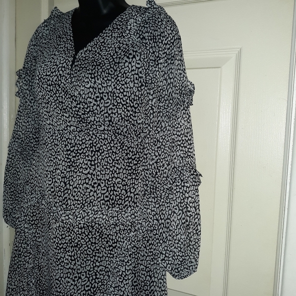 Bardot junior dress sheer arms size 16 - Picture 4 of 7